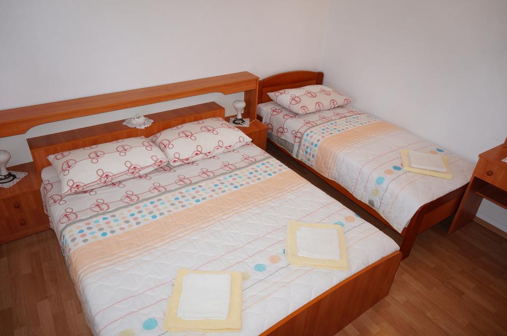 Apartments Ivona Lumbarda Room photo